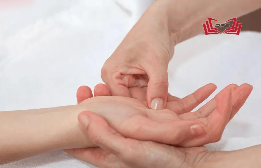 Điểm huyệt là một kỹ thuật tinh vi và chính xác